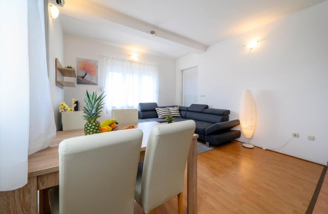 Apartment Malibu Zaboric Exterior foto